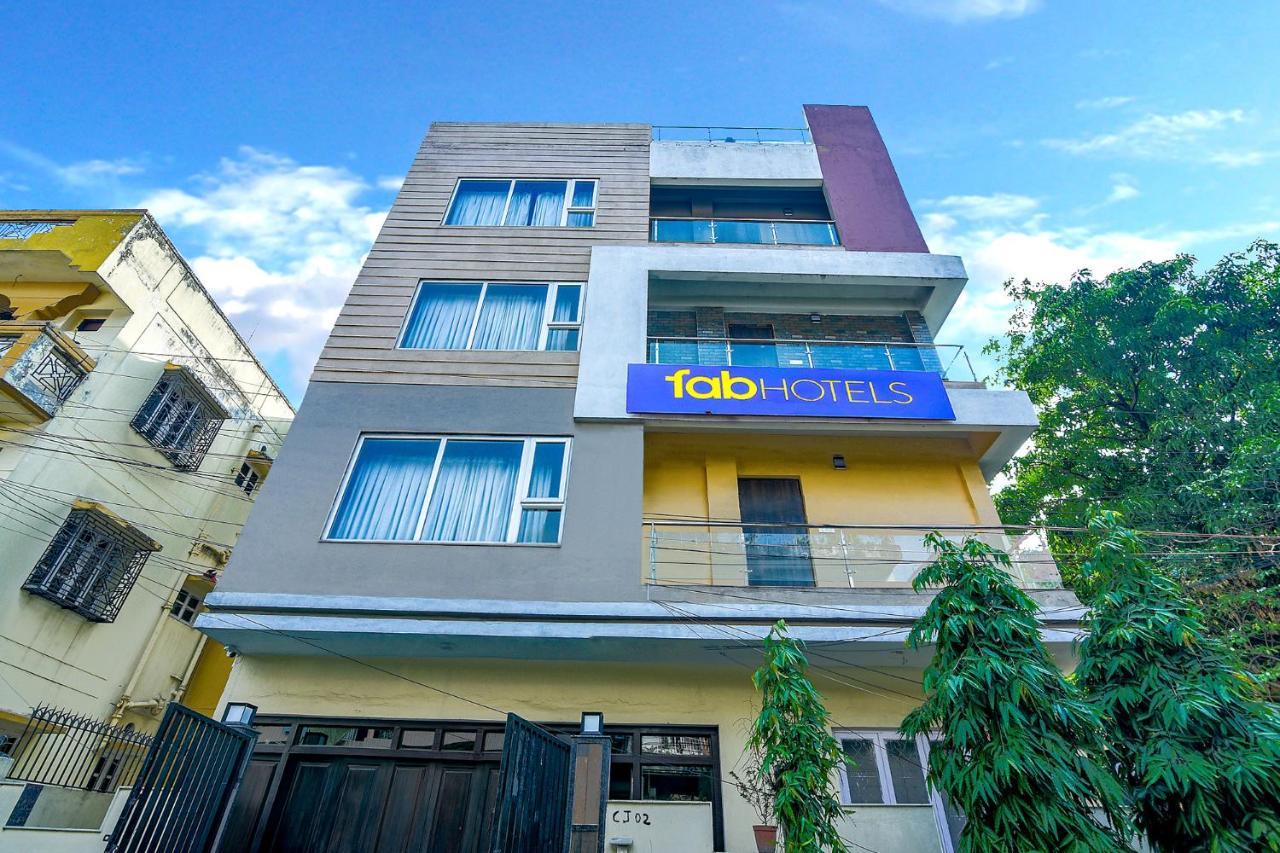 Fabhotel All In One Saltlake - Opp Bj Market Complex Calcutta  Esterno foto
