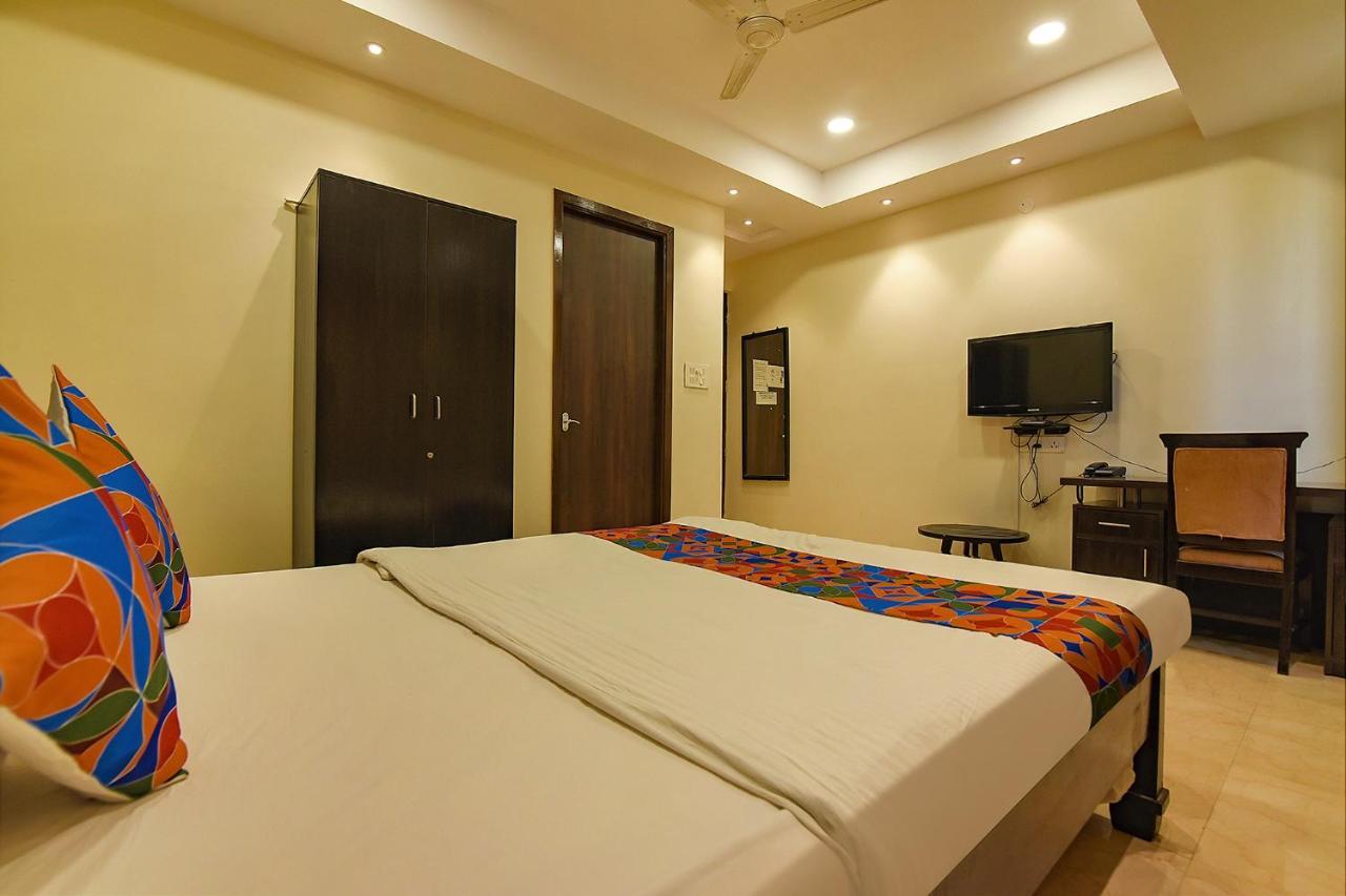 Fabhotel All In One Saltlake - Opp Bj Market Complex Calcutta  Esterno foto